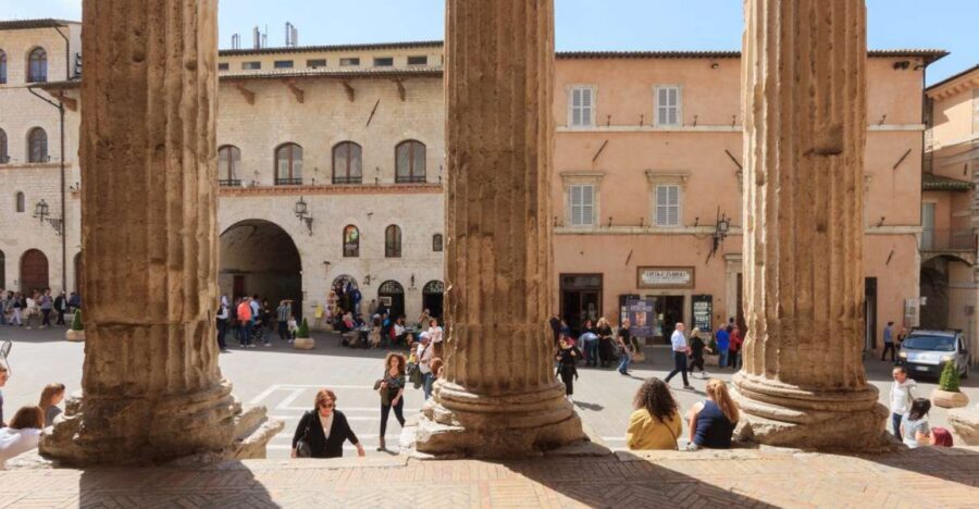 Assisi: Old Town Guided Walking Tour - Walking Assisi with a plan (not just a route)
