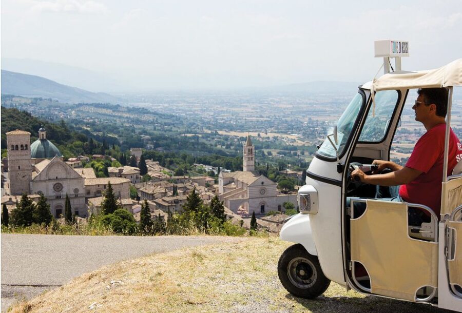 Assisi: Panoramic Tuk Tuk Tour - What You’ll Want to Bring (And How to Plan Your Day)