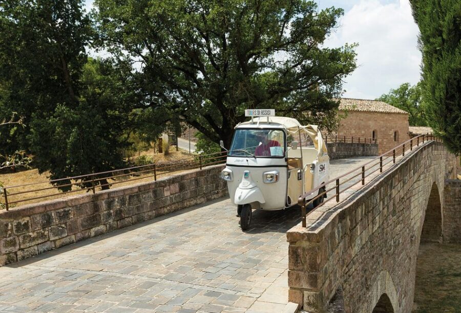 Assisi: Panoramic Tuk Tuk Tour - Basilica of San Francesco: The Finish Line With Built-In Meaning