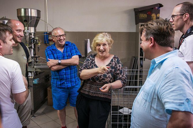 Balsamic Vinegar, Olive oil and Organic Winery Tour in Assisi with tasting - Why this Assisi tour is about taste and process, not just bottles