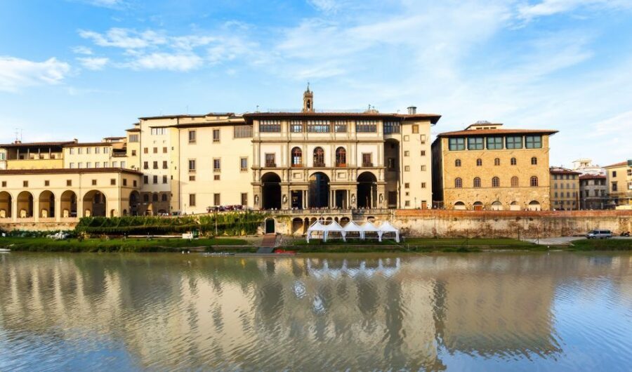 Best of Florence: small group walking tour - The Florence Baptistery and the Gates of Paradise