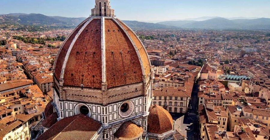 Best of Florence: small group walking tour - Starting at Piazza della Repubblica and Colonna dell’Abbondanza