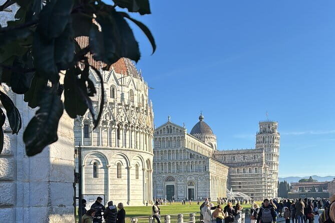 Best of Tuscany: Siena, San Gimignano & Winery Tour with Lunch - San Gimignano Free Time: Towers, Views, and Medieval Lanes