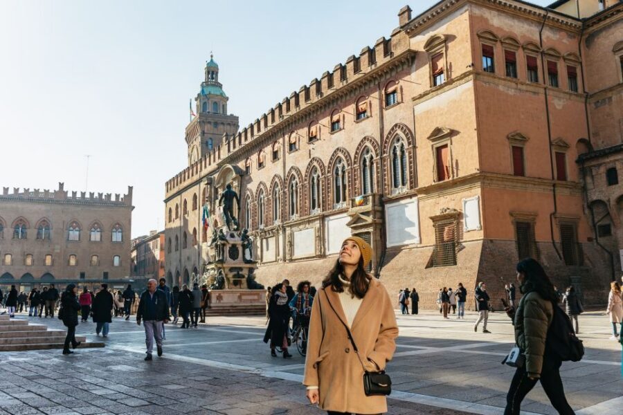Bologna: City Center Walking Tour - What to wear (and what to avoid) for Bologna churches