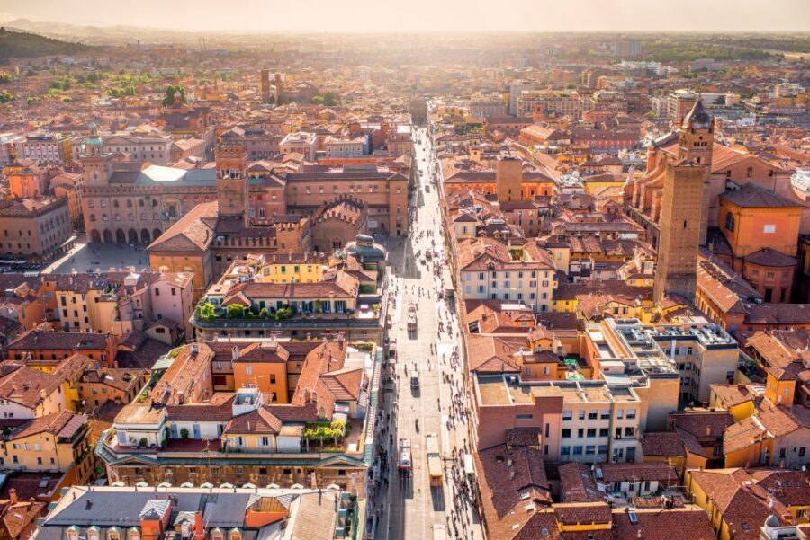 Bologna: Clock Tower Audio Guide and Food Tasting - Palazzo d’Accursio: municipal art collections in a civic setting