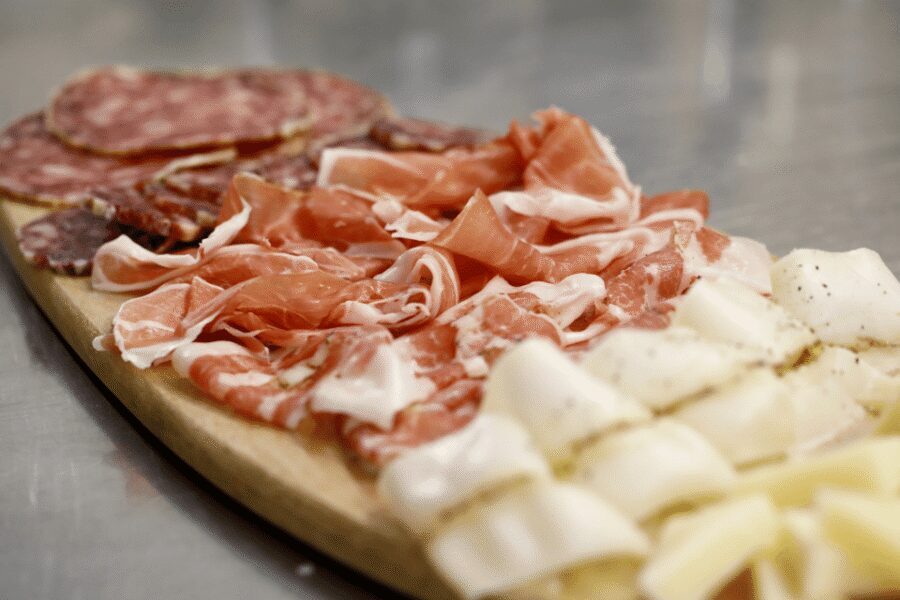 Bologna: Food and Wine Tasting with Interactive Game - Key takeaways before you go