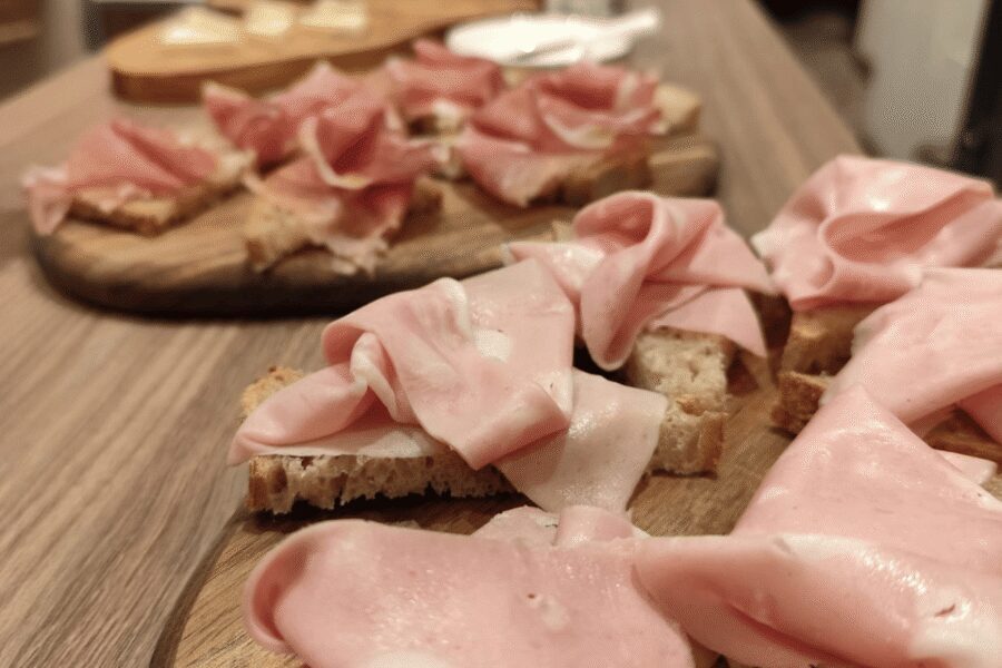 Bologna: Food and Wine Tasting with Interactive Game - Should You Book This Bologna Food and Wine Tasting?