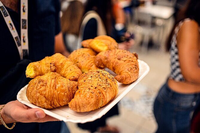 Bologna Food & Market Tour with 6 Tastings, Pasta, Wines & More - Quadrilatero Romano: the market maze where you learn what to buy