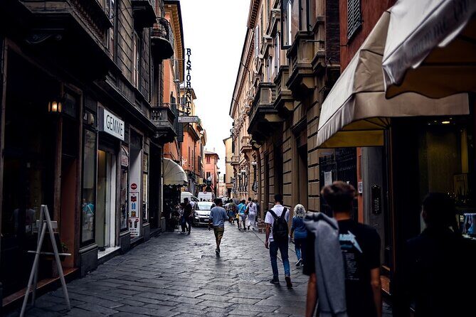 Bologna Food & Market Tour with 6 Tastings, Pasta, Wines & More - Balsamic vinegar ageing in Modena: 8, 12, and 25 years