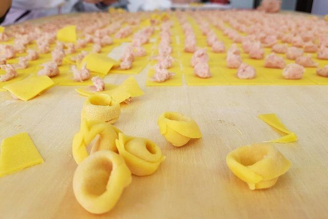 Bologna Food Tour from a local perspective - Bruno e Franco and the sfogline: watching handmade pasta happen