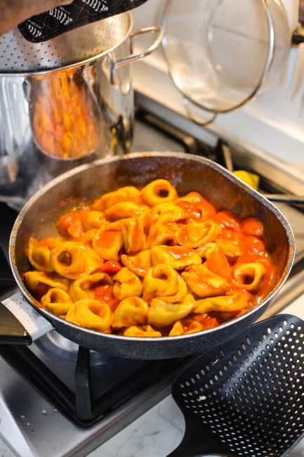 Bologna: In-Home Italian Pasta Making Workshop with Wine - Meeting at Minelli’s 2nd Floor: How to Show Up Without Stress