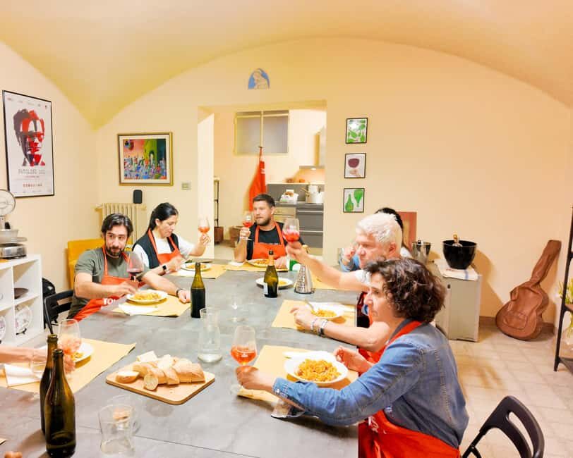 Bologna: Pasta Tagliatelle Ragu Cooking Class with Spritz - Hand-Rolling Tagliatelle Dough Without a Machine