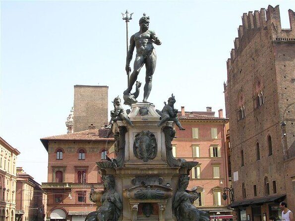 Bologna Private Highlights & Hidden Gems Tour with a Local - Key highlights and what to expect