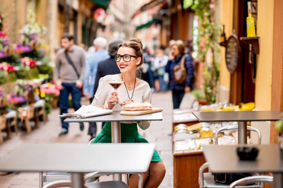 Bologna: Taste Local Specialties on a Guided Walking Tour - Key moments I’d mark on your Bologna day