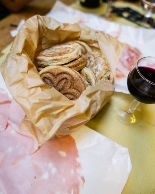Bologna: Walking Food Tour with a Local Guide - Gelato finale near Two Towers: the sweet ending that actually feels local