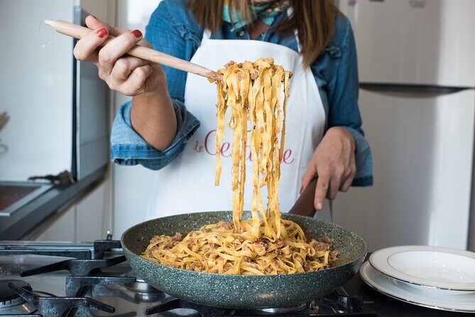 Cesarine: Small group Pasta and Tiramisu with Mamma in Lucca - Key highlights at a glance