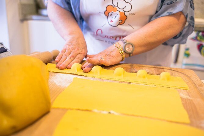 Cesarine: Small group Pasta and Tiramisu with Mamma in Lucca - Cesarine in Lucca: why this feels like a real dinner plan
