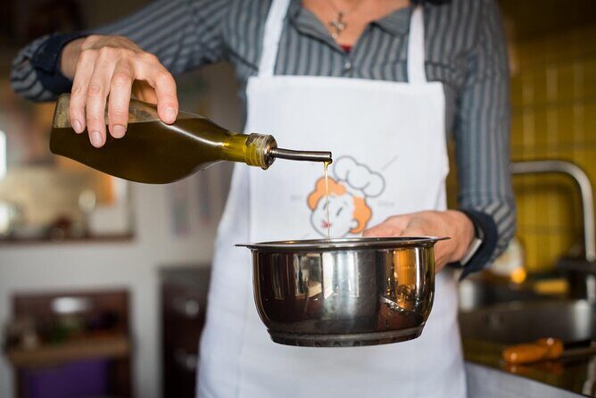 Cesarine: Small group Pasta and Tiramisu with Mamma in Lucca - Where it happens: private homes, familiar comfort, and what to expect