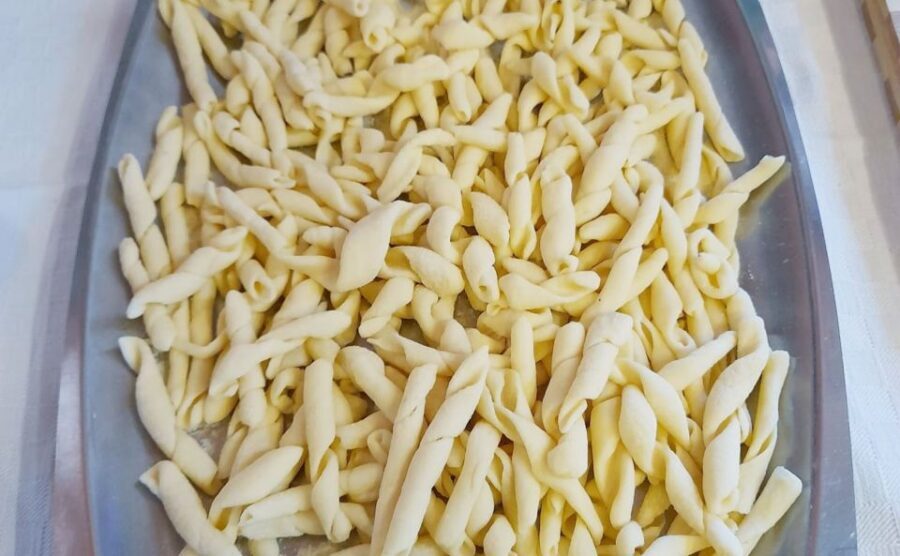 Chianti: Homemade Pasta Making Class and Lunch - Group size and teaching style: why it feels personal