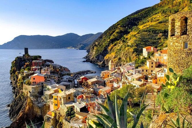Cinque Terre tour in Small Group from Pisa - Ferry or train: how weather can shape the views (and the pacing)