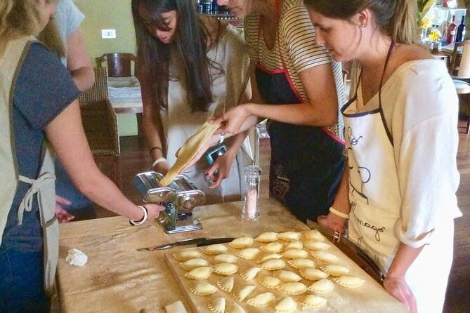 Cooking Class in a Florentine Villa with Transfer for small group - Meeting at Piazzale Montelungo: The Easiest Florence Escape