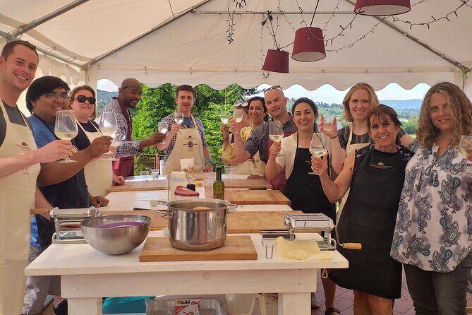 Cooking Class on a Family Farm in Chianti with Lunch - What you’ll end up eating: from ravioli to apple pie