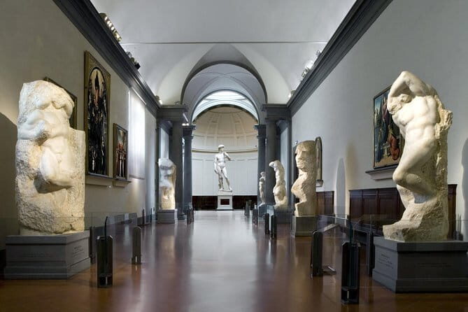 David & Accademia Gallery - Priority Ticket - Entering the Accademia and finding the ticket pickup on Via Camillo Cavour