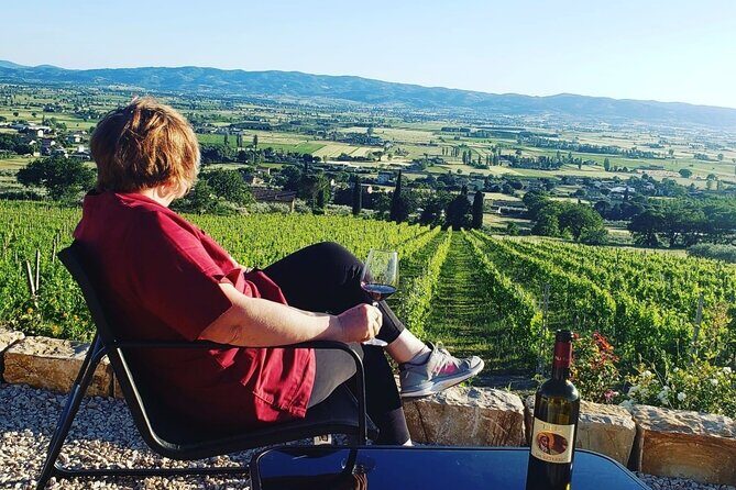 Enjoy and Taste the Flavors of Wine in an Open-air Venue - The Food Pairings: Bruschette with EVO Oil Plus Umbrian Cheeses and Jams