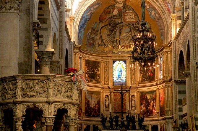 Explore Pisa City with Skip-The-Line Leaning Tower Climbing - Getting Oriented in Pisa: Pisa Centrale to the Early Squares