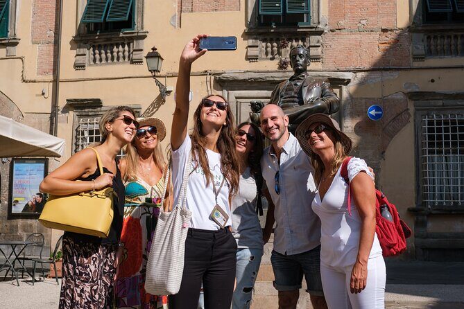 Flavours of Lucca, Art, History, Food for Small Groups or Private - Piazza dell’Anfiteatro lunch: the “sit down and enjoy” payoff