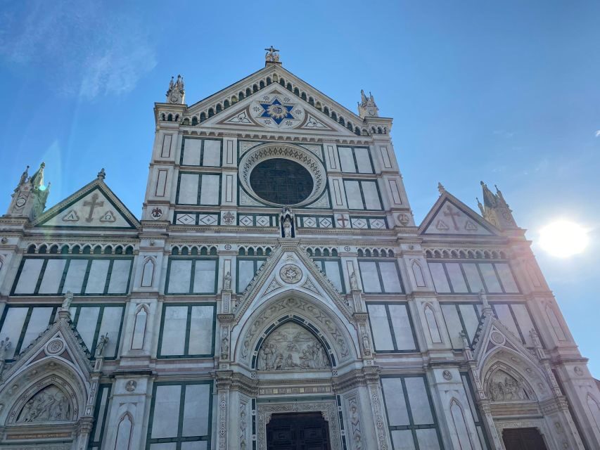 Florence: 1.5-hour Santa Croce Guided Experience - What to wear and how to handle the interior comfort