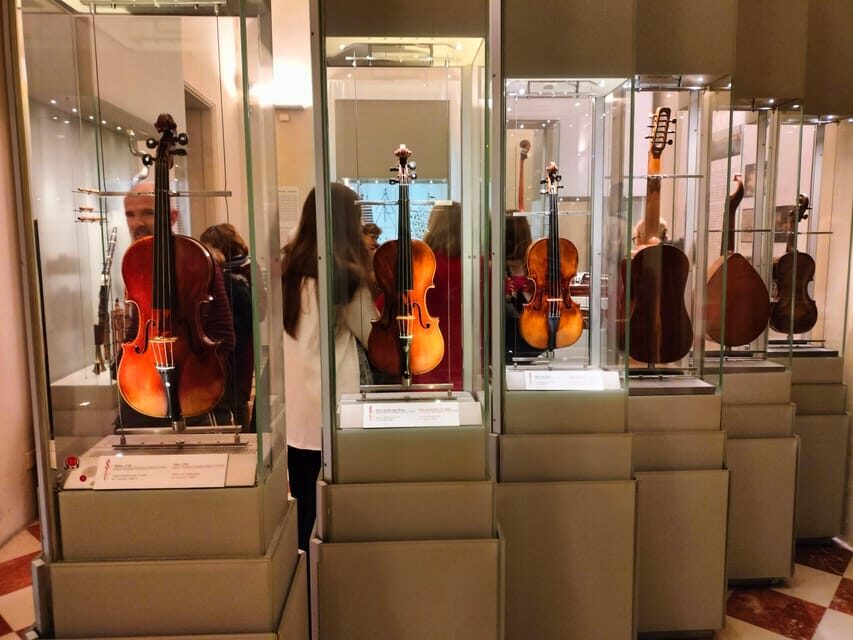 Florence: Accademia and David Skip-the-Line Entry Ticket - Timing, queues, and security: the reality check for a smooth visit