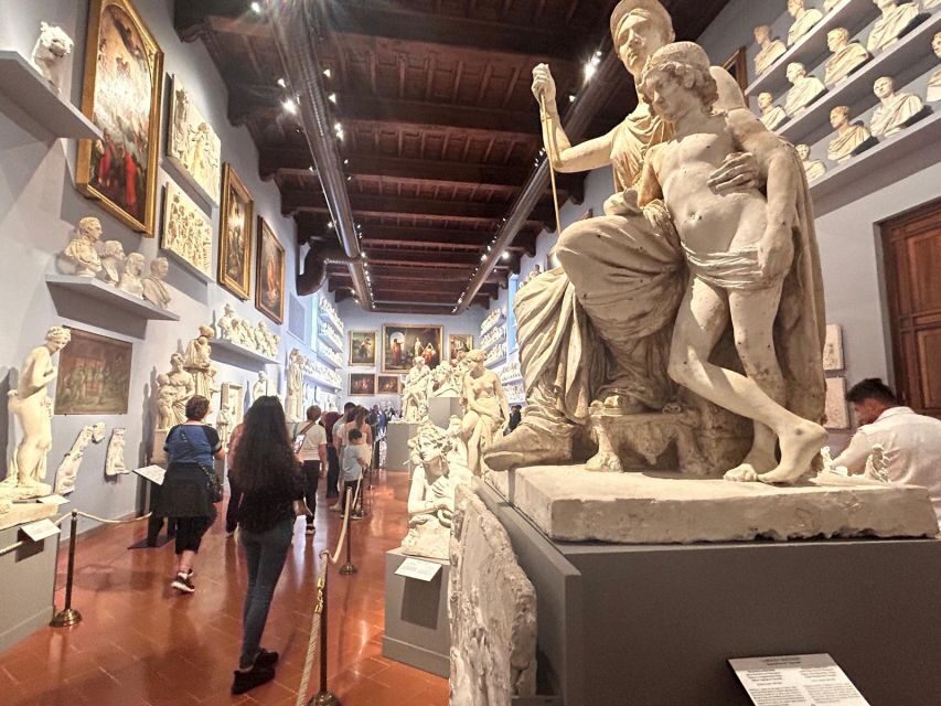 Florence: Accademia Gallery David Entry & Audio Guide App - POP Guide audio app: best practices for a smooth experience
