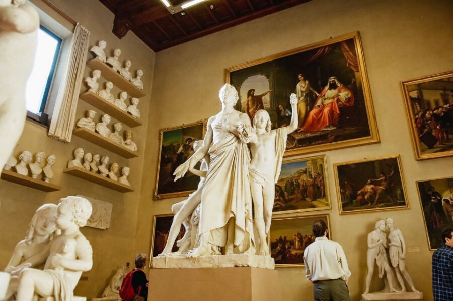 Florence: Accademia, Uffizi, and City Center Walking Tour - FAQ