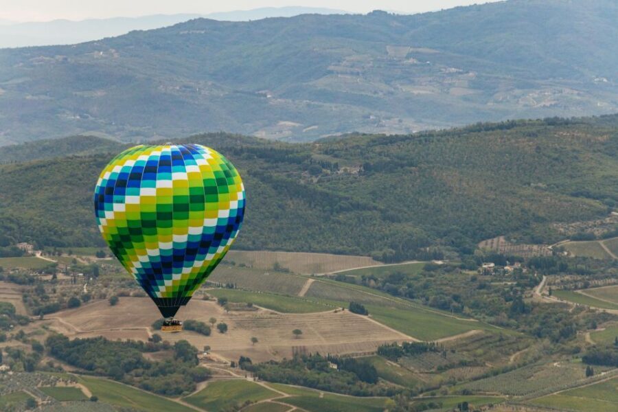 Florence: Balloon Flight Over Tuscany - Why a balloon flight near Florence feels special over San Casciano