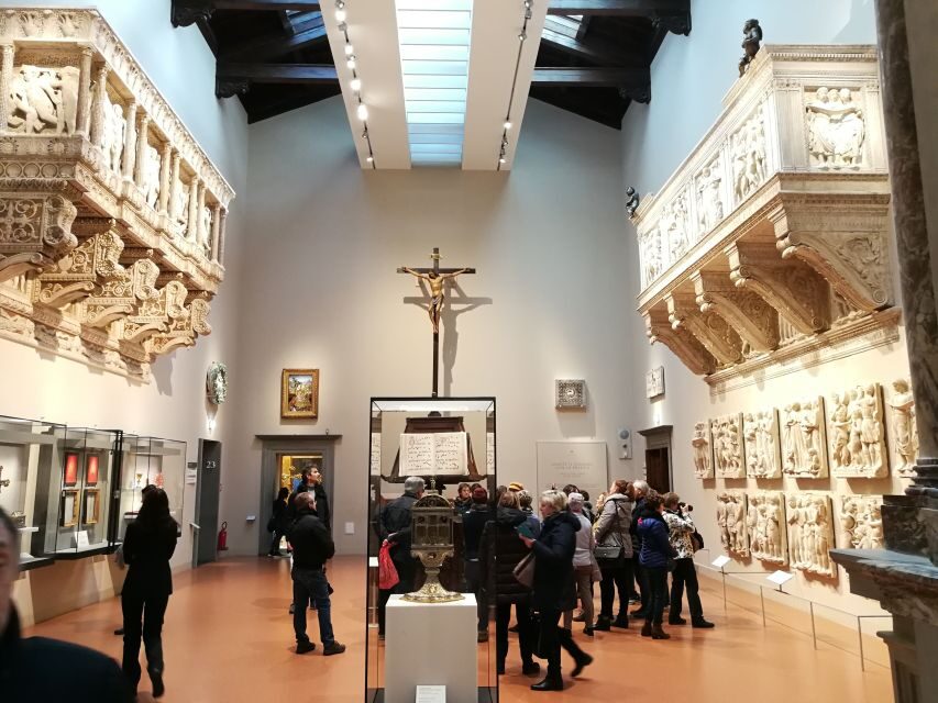 Florence: Baptistery, Duomo Museum, Cathedral, & Bell Tower - What the guide experience tends to deliver