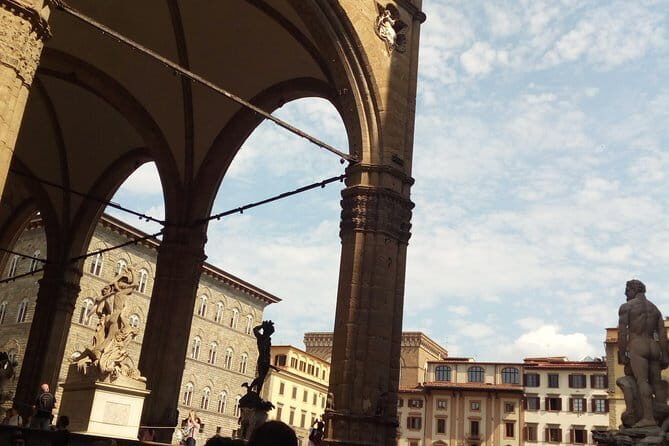 Florence: Best Of - with Tour Leader & Multilingual Audio Guide - Why this Florence highlights walk works in 2.5 hours