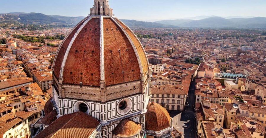 Florence: Cathedral & Brunelleschi's Dome Ticket & Audio App - Meeting at Porta della Mandorla: Find the Yellow Jacket, Then Plan for Security