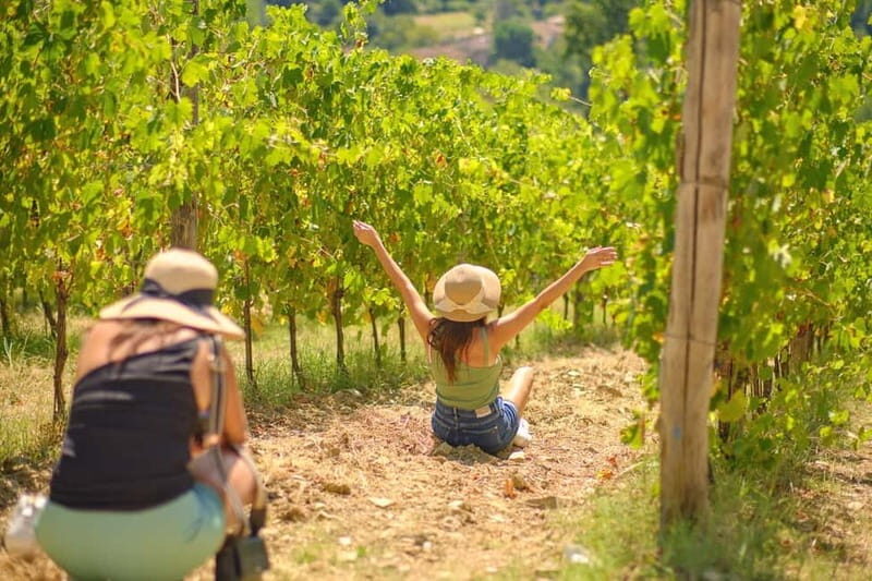Florence: Chianti Wineries Tour with Wine Tasting - Finding the bus in Florence and settling into a GT coach