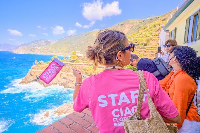 Florence: Cinque Terre Park Day Trip with Optional Street Food - Vernazza by Boat (If the Sea Lets You)