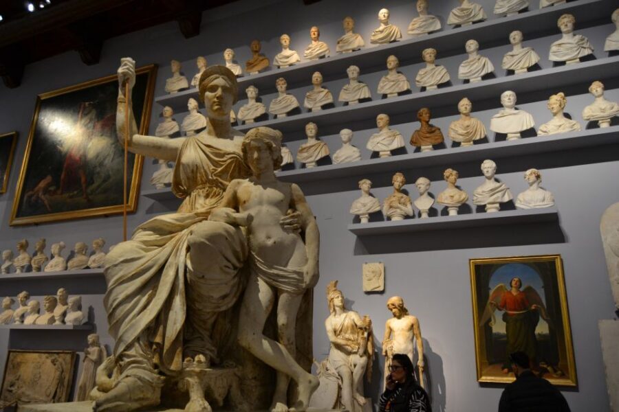 Florence: City Center, Accademia and Uffizi Gallery Tour - Price and Value at $148: Is It a Good Deal?