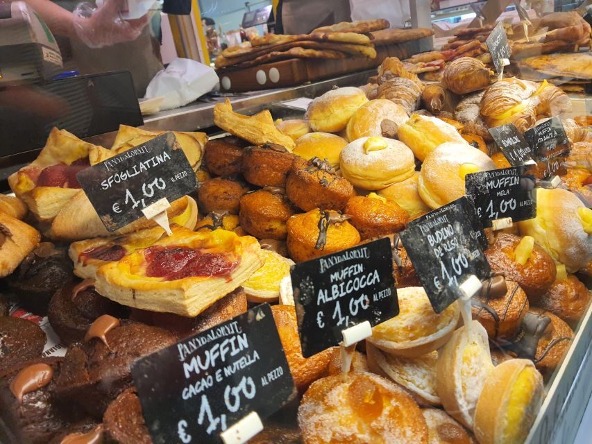 Florence: City Highlights and Street Food Walking Tour - Piazza della Repubblica to Farmers Market: Real Places to Taste