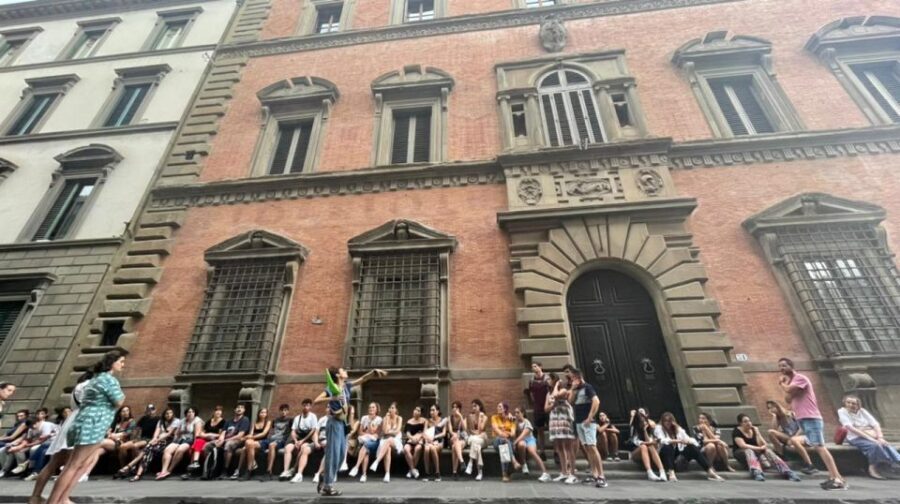 Florence: Dark Mysteries and Legends Guided Walking Tour - Piazza della Santissima Annunziata and the Brunelleschi clue