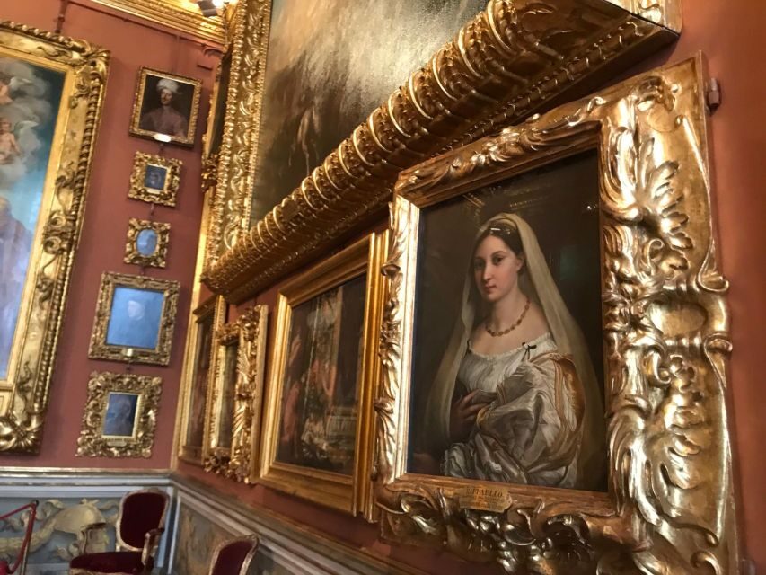 Florence: David, Pitti Palace, & Gardens Combination Tickets - Pitti Palace: Medici power, royal shifts, and art in big rooms