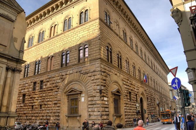 Florence Duomo Cathedral Guided Tour with Local Guide - Giotto’s bell tower and the Baptistery: don’t leave without the Duomo complex context