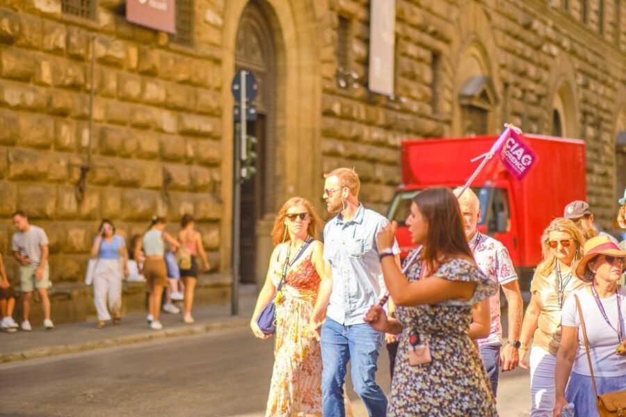 Florence: Duomo Cathedral Skip-the-Line Guided Tour - You’re free to stay inside after the tour ends