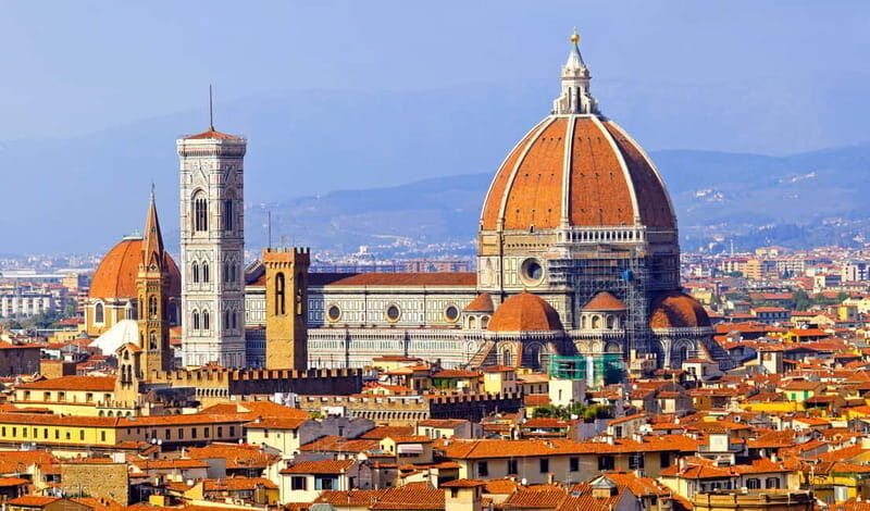 Florence: Duomo Cathedral Small Group Tour - Piazza del Duomo sets the mood fast