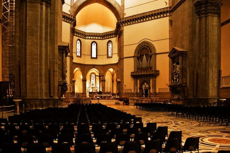 Florence Duomo Square Guided Walking Tour with Entry Tickets - Piazza del Duomo makes more sense with a guide