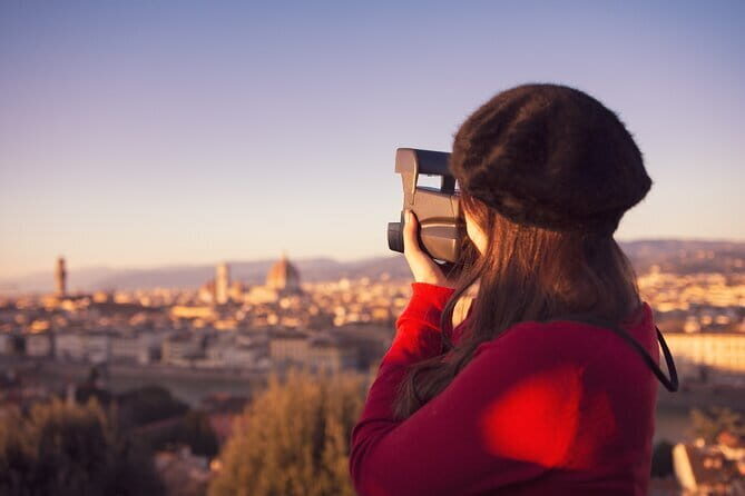 Florence Exclusive PRIVATE Food Tour with 6 or 10 Tastings - Piazza della Signoria: history on the edges, not inside