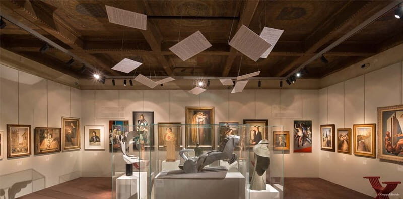 Florence: Fashion History Guided Walking Tour & Museum Visit - The Palazzo Spini Feroni Finish: A Nice Visual Payoff